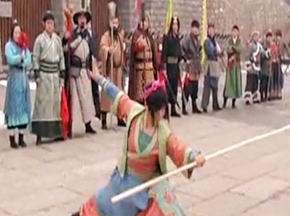 开挂秀方言摊上大事了