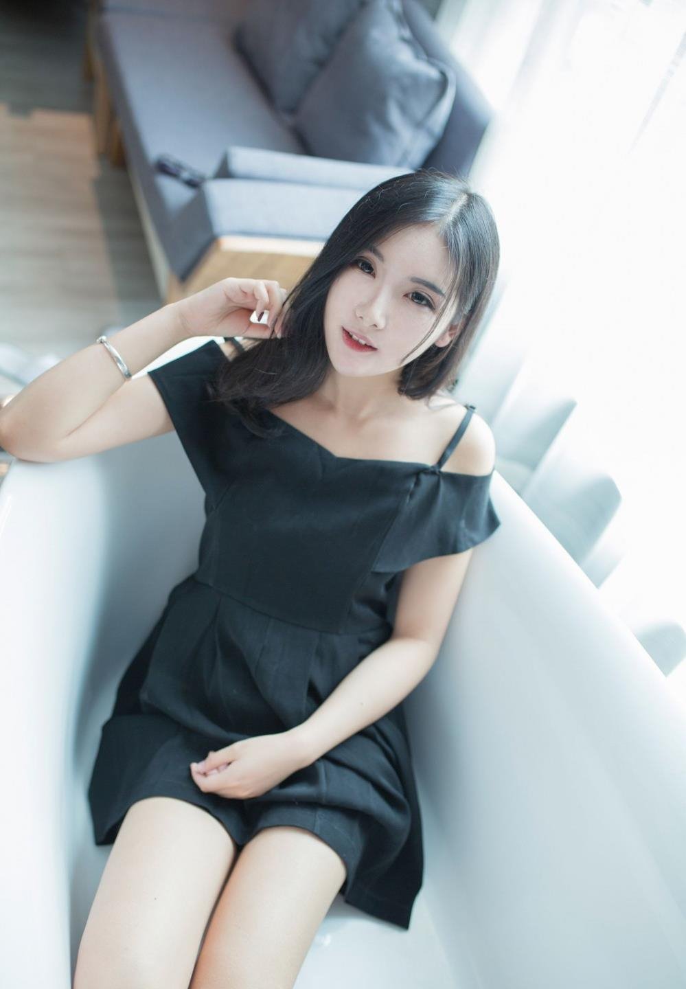�ɻ����������2��Ӱ������Ļ