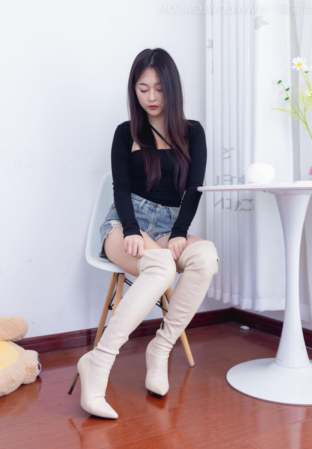 Lisa�ڷ����������赸�첥