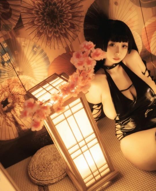 �칫����Ū�߳��Ű���̬ͼ